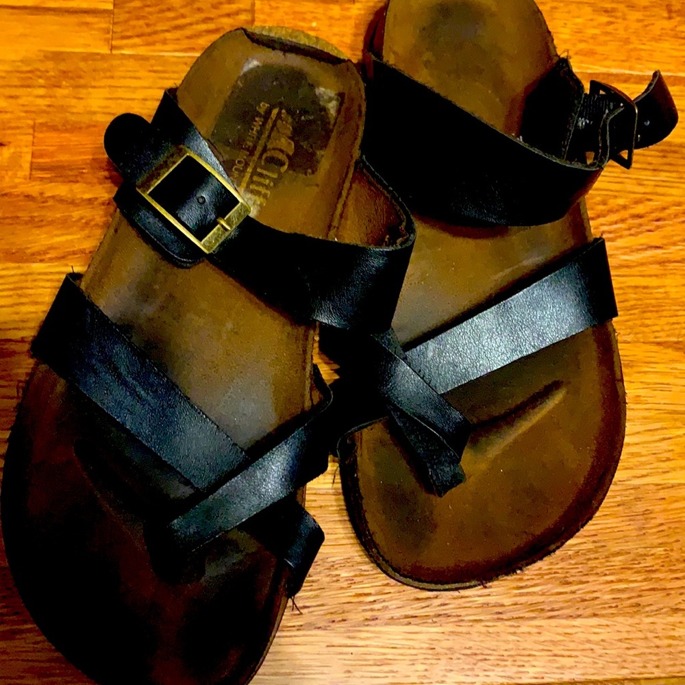 Girls sandals